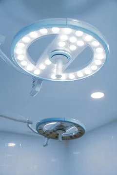 Empty interior operating room and modern equipment in hospital. Medical device Foto stock