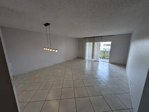 Empty Interior Room with Natural Light in Palmetto Bay, Florida 写真素材