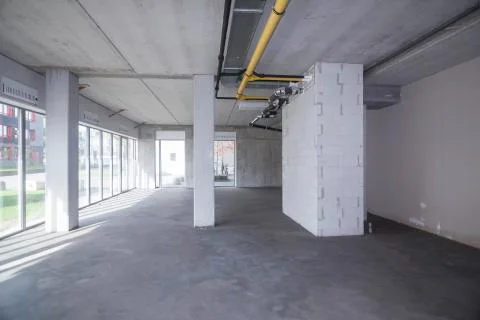 Empty interior of an unfinished building Foto stock