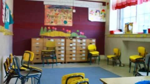 Empty kindergarten class Vidéo 21452624