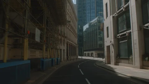 EMPTY LONDON STREETS DURING CORONAVIRUS PANDEMIC Stock Footage 129262989