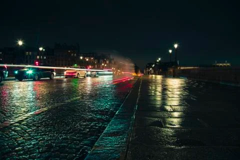 Empty long exposure light trail shot road view from a Paris Street for design Foto stock