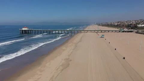 Empty Manhattan Beach and Pier Stock Footage 133466906