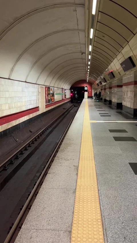 Empty metro platform and rails tunnel, Kyiv subway station, Ukraine Stock Footage 318041588