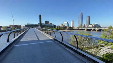 EMPTY MILLENNIUM BRIDGE Stock Footage 205200020