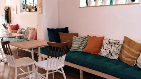 Empty Modern Coffee Shop Interior 스톡 동영상 137447703