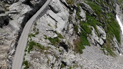 Empty mountain road Video stock 106900674