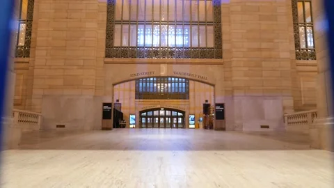 Empty New York City: How Coronavirus cleared out crowds from iconic landmarks Stock-Footage 130965893