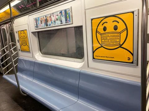 Empty NYC subway car during COVID-19 pandemic Stock-Fotos