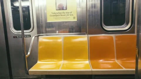 Empty NYC Subway Car in Motion – New York, May 11, 2025 Video stock 309032262