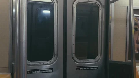 Empty NYC Subway Car in Motion – New York, May 11, 2025 Video stock 309032291