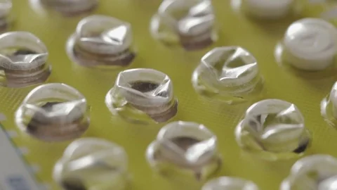 An Empty Package of Oral Contraceptive Birth Control Pills Vidéo 72237017