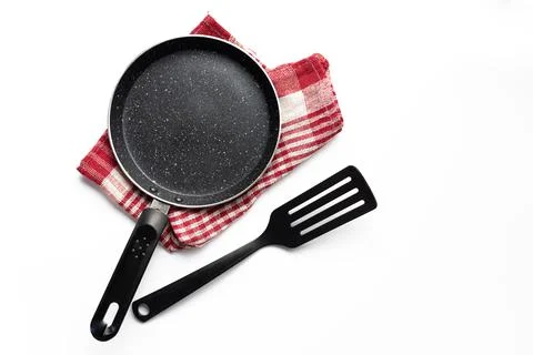Empty pan and flipper used in frying for cooking,kitchenware Foto stock