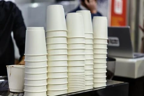 Empty paper cups for coffee are in the bar Stock Photos