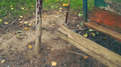 Empty park swing (3) Видео 42126724