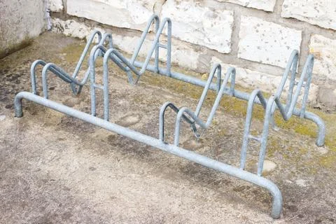Empty parking space for bicycles .Empty bicycle parking lot on the street. Foto stock