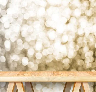 Empty perspective wooden table with sparkling bokeh wall ,Template mock up fo Foto stock