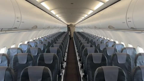 An empty plane in flight 库存影片 333570529