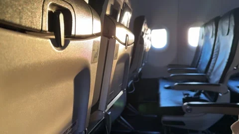 An empty plane in flight 스톡 동영상 333570576