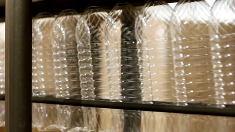 Empty Plastic bottle at Water bottling factory line up in processing mineral Video stock 334588586