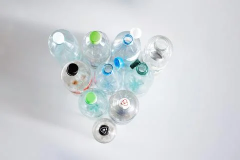 Empty plastic bottles with a lid Stock-Fotos