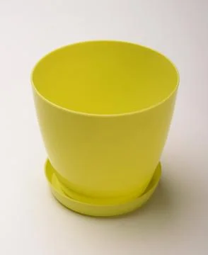Empty plastic flowerpot Photos