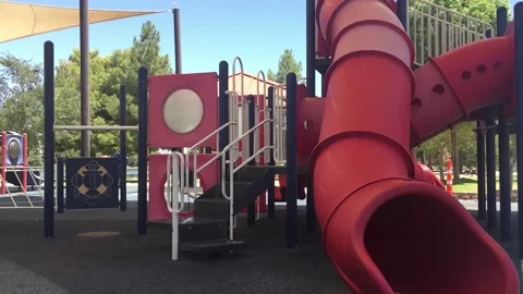 Empty playground during Covid19 Pan Vídeo Stock 135411373
