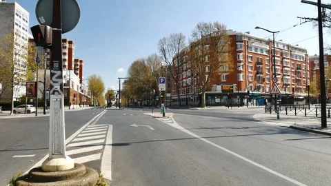 Empty Porte d'Ivry Paris  - covid 19 Stock Footage 127921714