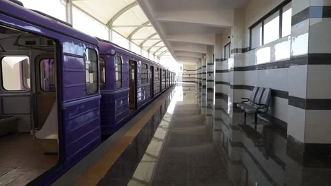 Empty Public Transit Subway Metro Benches of Wagon Train 스톡 동영상 233992375