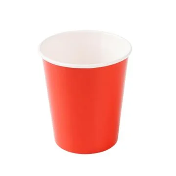 Empty red paper cup on white background. Stockfoto's