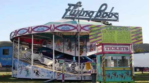 Empty ride and empty ticket booth Stock Footage 154568831
