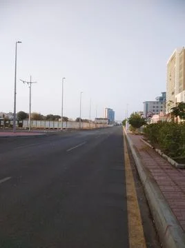 The empty road in the city Foto stock