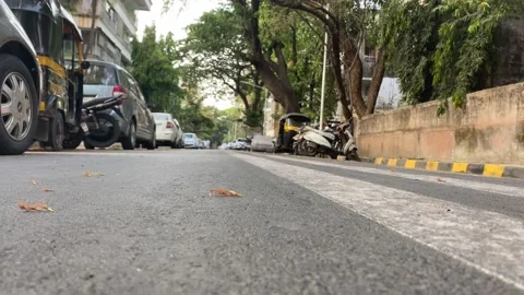 An empty road of Mumbai Stock-Footage 133604369