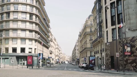 Empty road in Paris during coronavirus lockdown Stock Footage 126753084