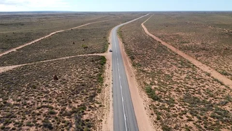 Empty Road Through Arid Outback in Western Australia, Aerial Drone View Vídeos de archivo 336384818