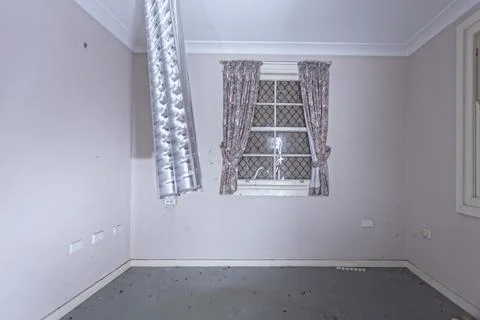 Empty room of abandoned building Stock Photos