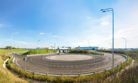 Empty roundabout in suburb Foto stock