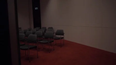 Empty seats, business conference presentation Vídeos de archivo 80997021