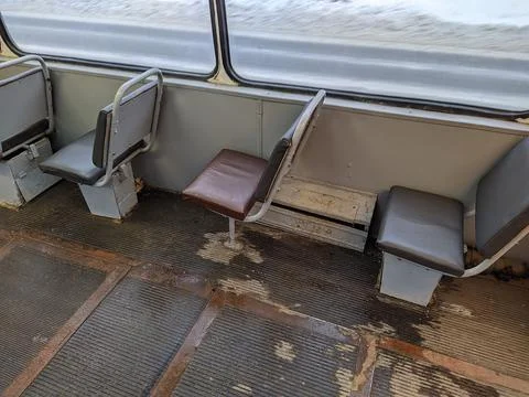 Empty seats in an old tram. Foto stock