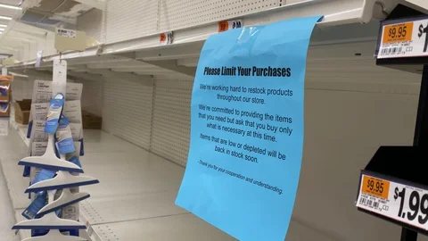 Empty shelves at a grocery store due to COVID-19 Video stock 129513178