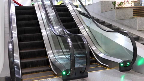 Empty short escalators in shopping mall Stock Footage 269783479