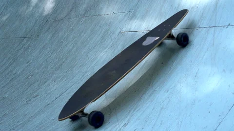 An empty skateboard in slow motion Video stock 41059741