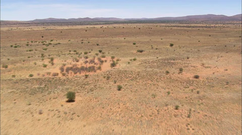 Empty South African plain landscape Stock Footage 33910632
