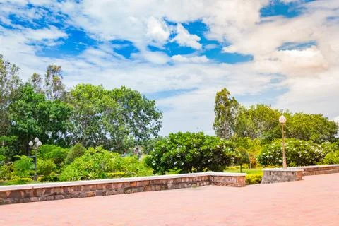 Empty street at the nice and comfortable garden at the morning with lovely be Foto stock