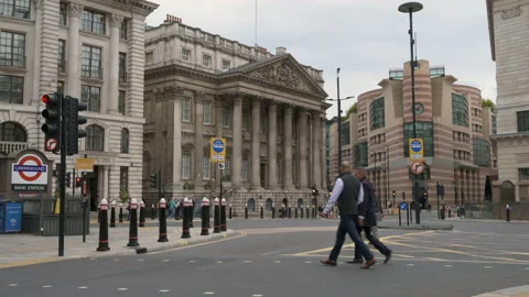 Empty streets Around Bank Station With Mansion House and 1 Poultry in Background Stock Footage 140280441