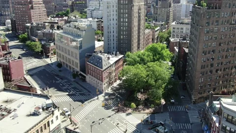 Empty Streets Around Christopher Park in Greenwich Village Vídeo Stock 131599873