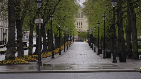 Empty streets in Oslo on a rainy day Vidéo 266729662