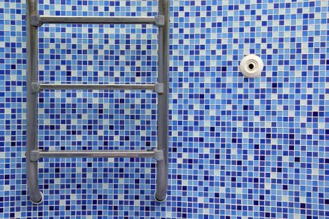 Empty swimming pool Stock Photos