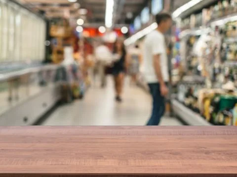 Empty table in front of blurred background Фото