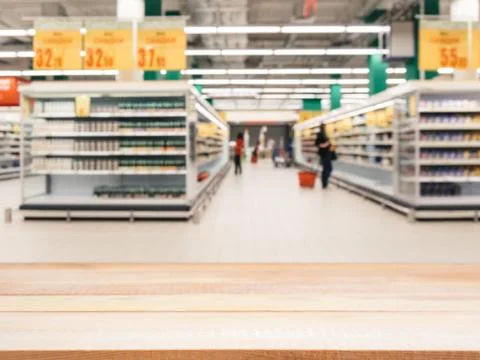 Empty table in front of blurred background Stock-Fotos
